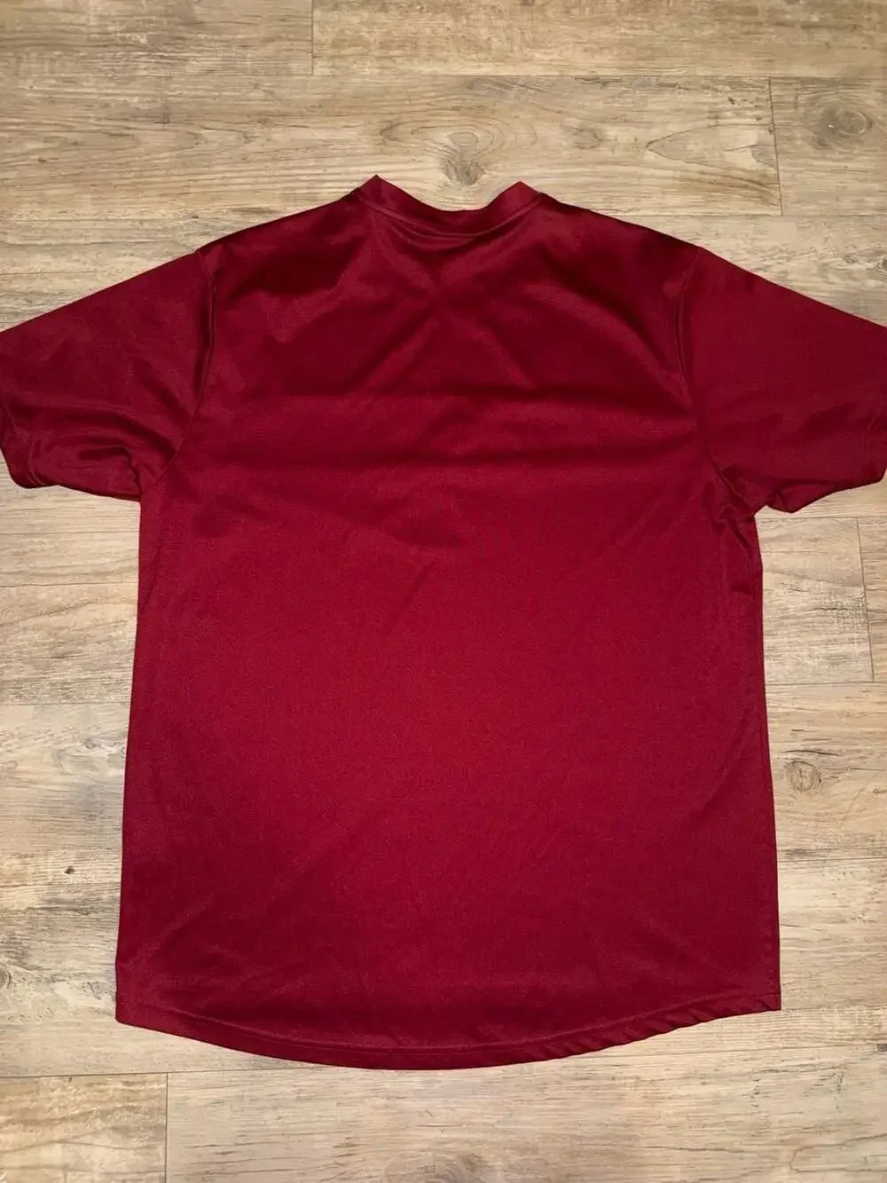 Vintage Nike Center Swoosh Athletic Performance Short Sleeve T-Shirt Maroon